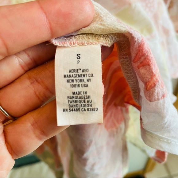 Aerie Button Down Short Sleeve Oversized Floral Resort Top Shirt Size S/P - Picture 5 of 6